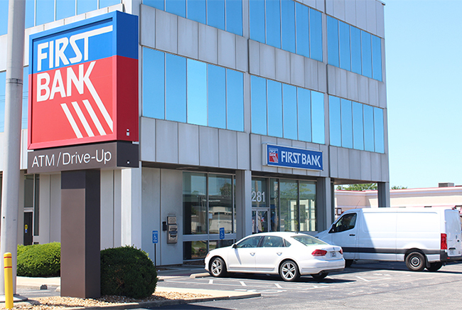 banks in florissant mo